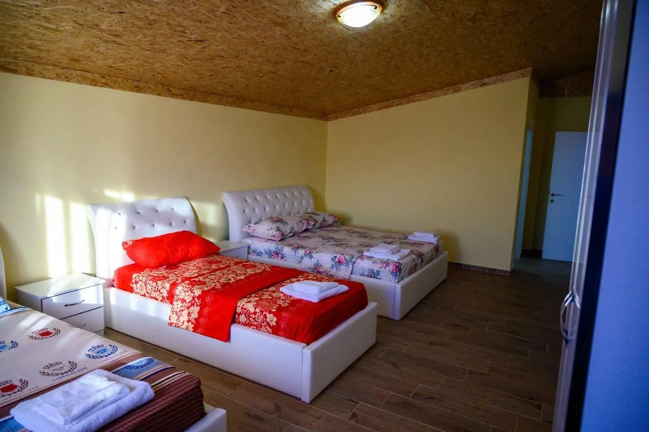 Joni Restaurant Hotel Bucimas