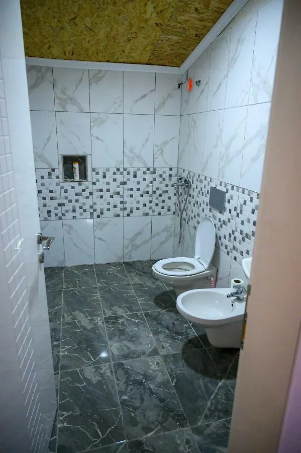 Joni Restaurant Hotel Buçimas